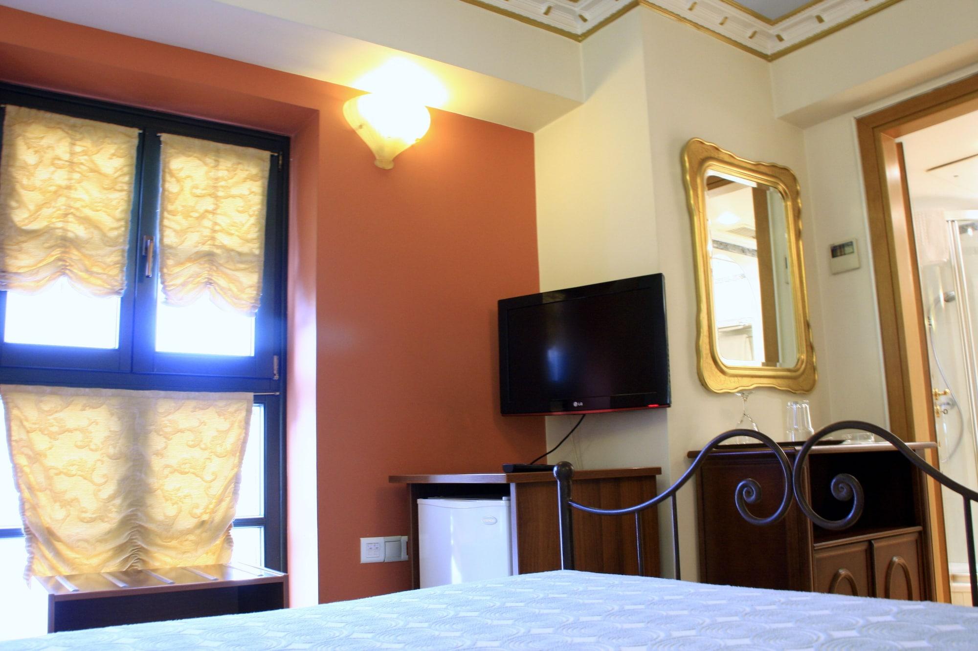 Byzantino Hotel Patras Exterior foto